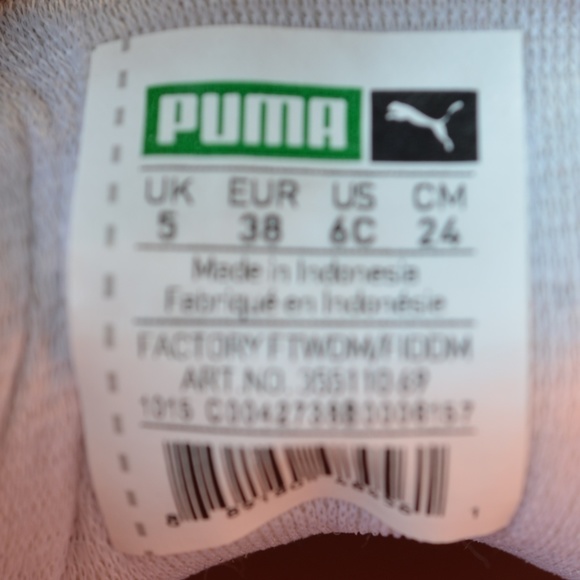 PUMA Suede Classic in Desert Flower - Picture 7 of 7